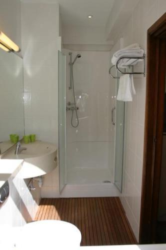 דה האן Hotel Escapade שירותים תמונה